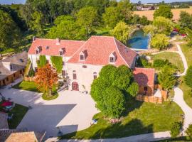 Le Domaine de Richebourg - Pierres d'Histoire，位于Richebourg的酒店