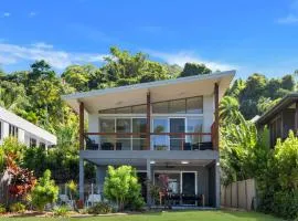 Sandveil at Trinity Beach