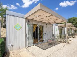 hu Firenze Certosa camping in town，位于因普鲁内塔的露营地