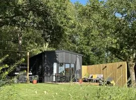 Skrylle Hideaway - cozy tiny house near Lund