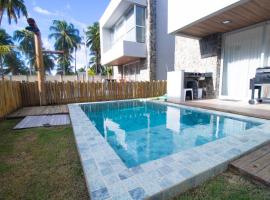 Casa 3 Suítes cond Naluum Beira Mar，位于Barra do Camaragibe的酒店