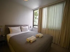 Tsakalof 10 Central Apartment by Zeussuites