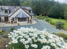 FOREST VIEW Woodland lodge，位于Ballard的酒店