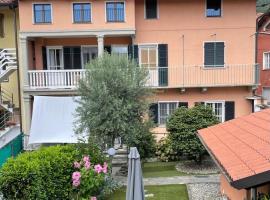 Camelia Casa Vacanze，位于Palazzo Canavese的酒店