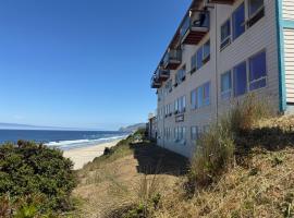 Seahorse Oceanfront Lodge，位于林肯市的酒店