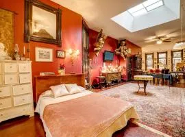 Vintage Studio in Historic Dtwn La Porte!