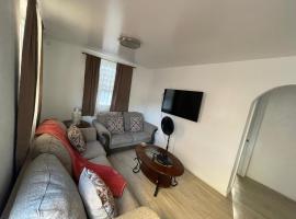 Caribbean Dream Vacation Property 8，位于Reduit的酒店