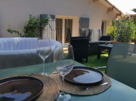 Les Baraquettes de St clair，位于塞特港的酒店