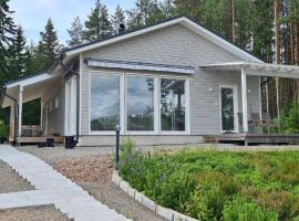 Villa Lakeside Luxe，位于Korospohja的酒店