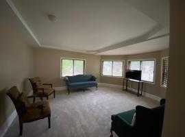 Best Deal-8 beds- Perfect for large Team，位于Willmar的酒店