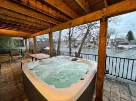 Cozy Cabin On the Lake with HotTub