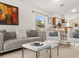 Upstay 3BR Family-Friendly Stylish Retreat w Patio，位于基西米的乡村别墅