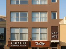 679 INN Apart Hotel，位于里瓦达维亚海军准将城的酒店