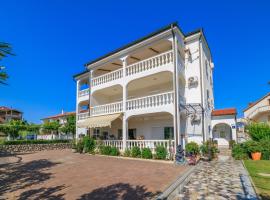 Apartments Spomenka Zvonko，位于洛帕的豪华酒店