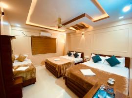 AL-MANAL 305 Premium Room 5 beds，位于Bhatkal的酒店