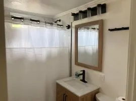 2bdrm Fairbanks Apt Great Location