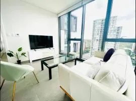Family Residence 3 Bedrooms, Pool, Gym, Parking