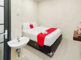RedDoorz at Rejoss Lux Medan