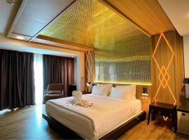 Holatel Hotel Phitsanulok，位于彭世洛的酒店