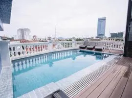 The ORCHID PREMIUM Hotel