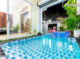 Villages Hồ Bơi free Xe Máy HM Gần Quảng Trường Bãi Sau，位于头顿的酒店