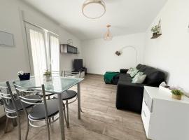 Apartamento del Puente，位于Autol的酒店