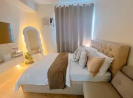 Cozy Elegance Staycation