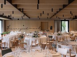 利比亚酒店，位于菲诺德尔德尔蒙特的酒店