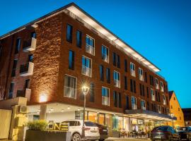 ONE Hotel，位于阿尔巴尤利亚的酒店