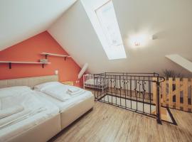 Hotel Hospodářský dvůr Bohuslavice，位于泰尔奇的酒店