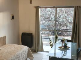 Departamento Cipolletti，位于西波列蒂的酒店