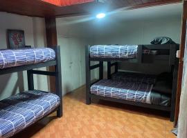 Habitación para 6 personas，位于库里科的青旅