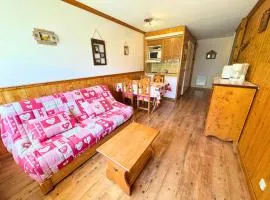 Résidence Villaret - Appartement 4 personnes au pied des pistes des 3 Vallées MAE-3243