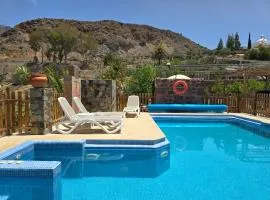 casa rural LA LIMERA con piscina privada