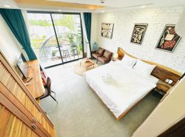 502MSNK Luxe Studio with River View & Balcony & Kitchen，位于芹苴的酒店