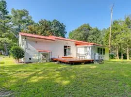 12 Mi to Dtwn Lewes and Beach Delaware Home with Deck