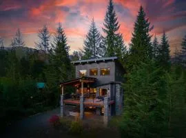 Whistler Peak Lodge