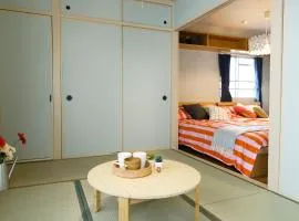 GS42 名古屋栄Area食卓あり和洋ルーム観光家族旅行ビジネスに最適 A Japanese Western style room with dining area in the Sakae area of Nagoya Ideal for sightseeing family trips and business trips