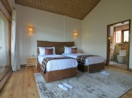 Emirambi Gorilla Safari Lodge，位于Kisoro的酒店
