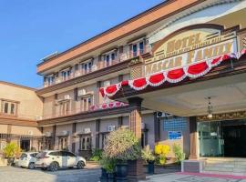 Hotel Nascar Famili，位于帕朗卡拉亚的酒店