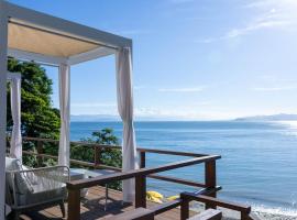 amarancia cottage hugging nature house，位于南淡路市的酒店