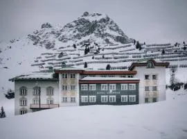 雪绒花酒店