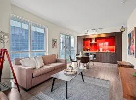 Luxury 2 Bedroom CN Tower View