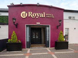 TF Royal Hotel & Theatre，位于卡斯尔巴的酒店