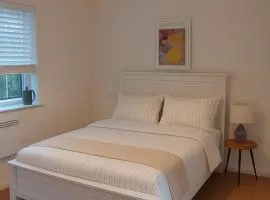 Knightstown Rooms