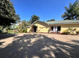 Karibu Heritage House，位于阿鲁沙机场 - ARK附近的酒店