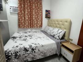 Compostela Guest Room #3 Terrace, Rooftop, WiFi, Netflix，位于Compostela的酒店