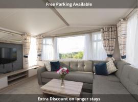 Tencreek Holiday Park，位于西卢港的酒店