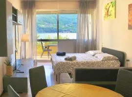 LakeStudio with Private Beach