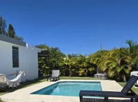Ocean Motion Rental Casa en la playa con piscina cerca Yunque y VSjuan